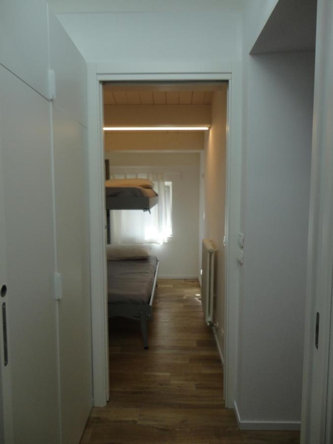 Ferienwohnung Casa Klimt Vicinissima Al Mare Parcheggio Privato Gratuito Se Disponibile Pescara Exterior foto