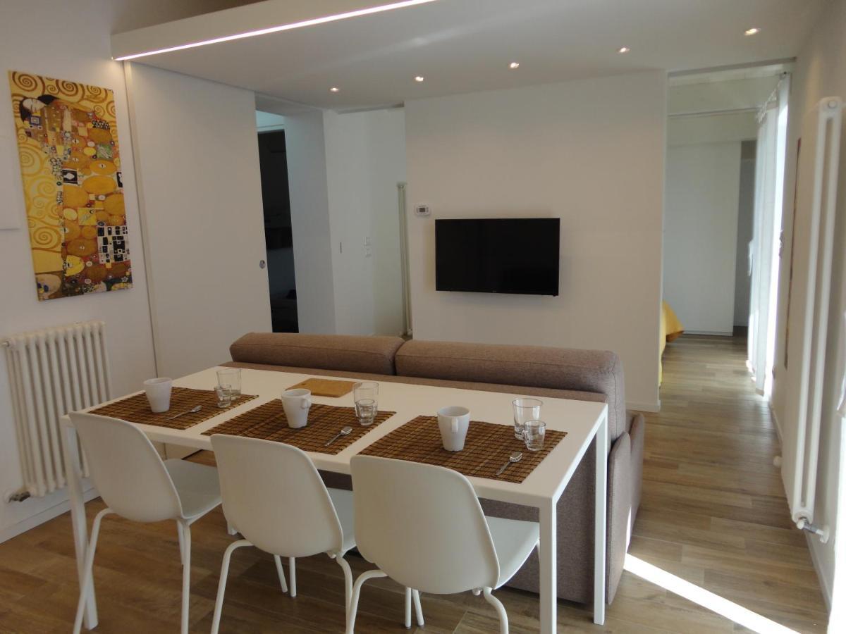 Ferienwohnung Casa Klimt Vicinissima Al Mare Parcheggio Privato Gratuito Se Disponibile Pescara Exterior foto